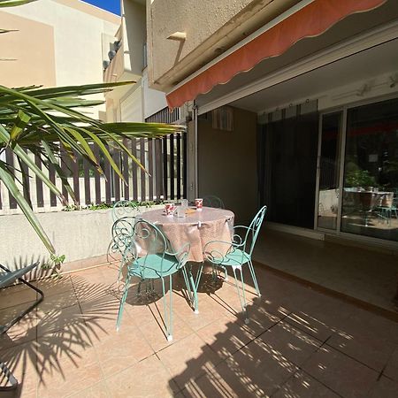 Sol-Y-Days Los Amigos, Studio 4 Couchages En Rez-De-Jardin, Avec Grande Terrasse Et Parking, A 250M De La Plage Le Grau-du-Roi Ngoại thất bức ảnh